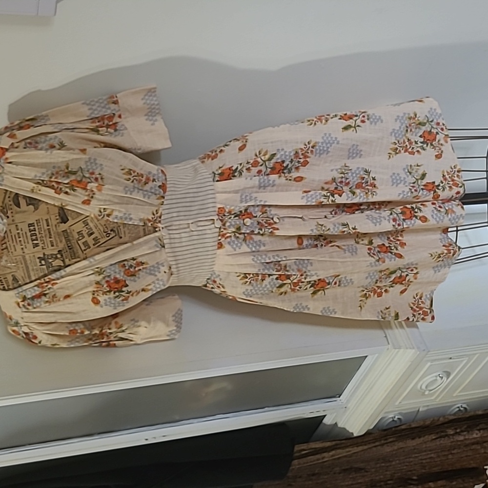 Agua Bendita Menta Sunbaze by Antropologie Floral Beige Mini Dress Pleated - Picture 9 of 10